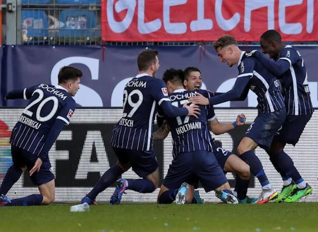 yl7703永利-拜仁济贫成瘾纳帅揽责，半季内2次溃败要拉响警报